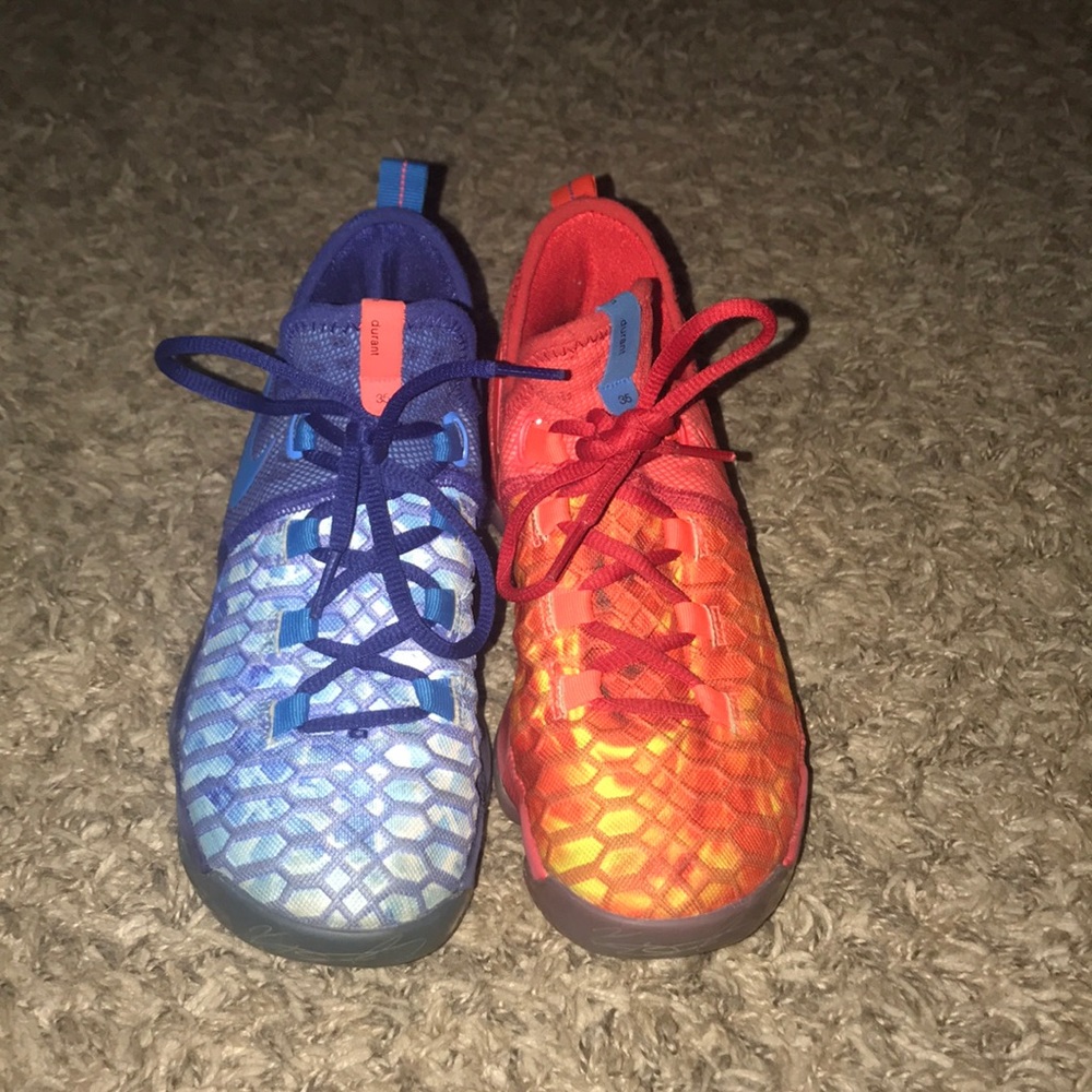 Nike KD’s Fire and ice size